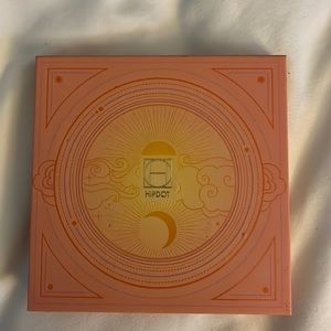 Sun Goddess HIPDOT 4 Shade Face Pallete